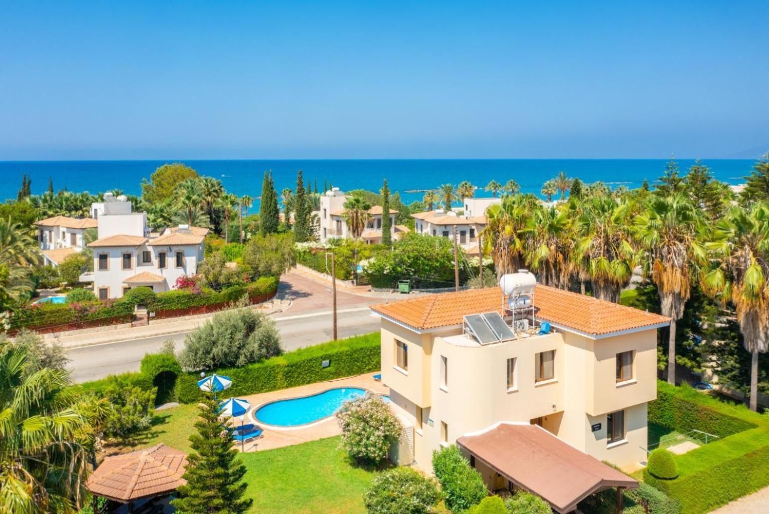 Villa Halima Fostira Polis Exterior photo